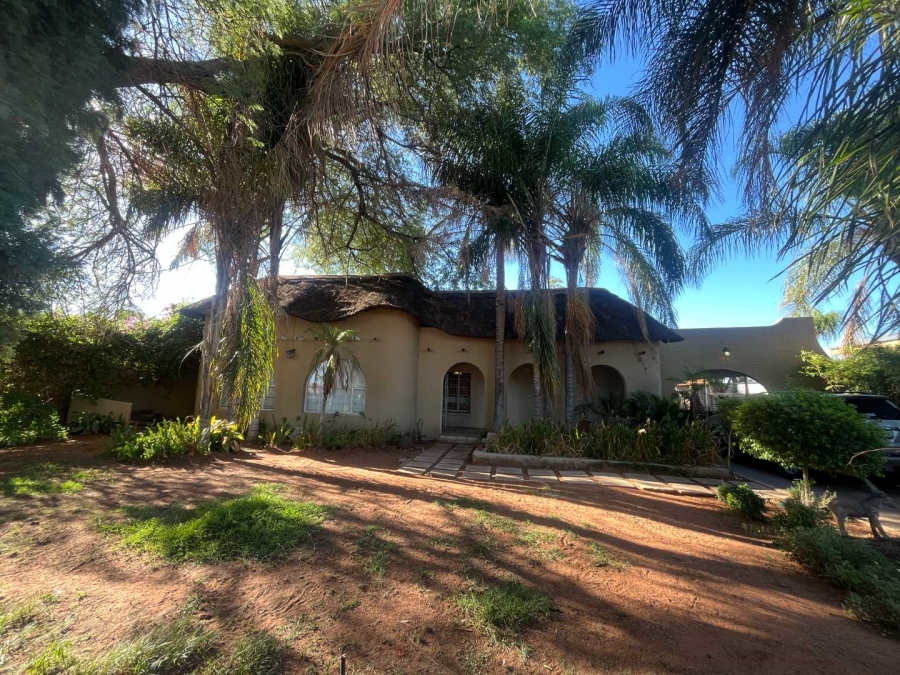 3 Bedroom Property for Sale in Die Rand Northern Cape